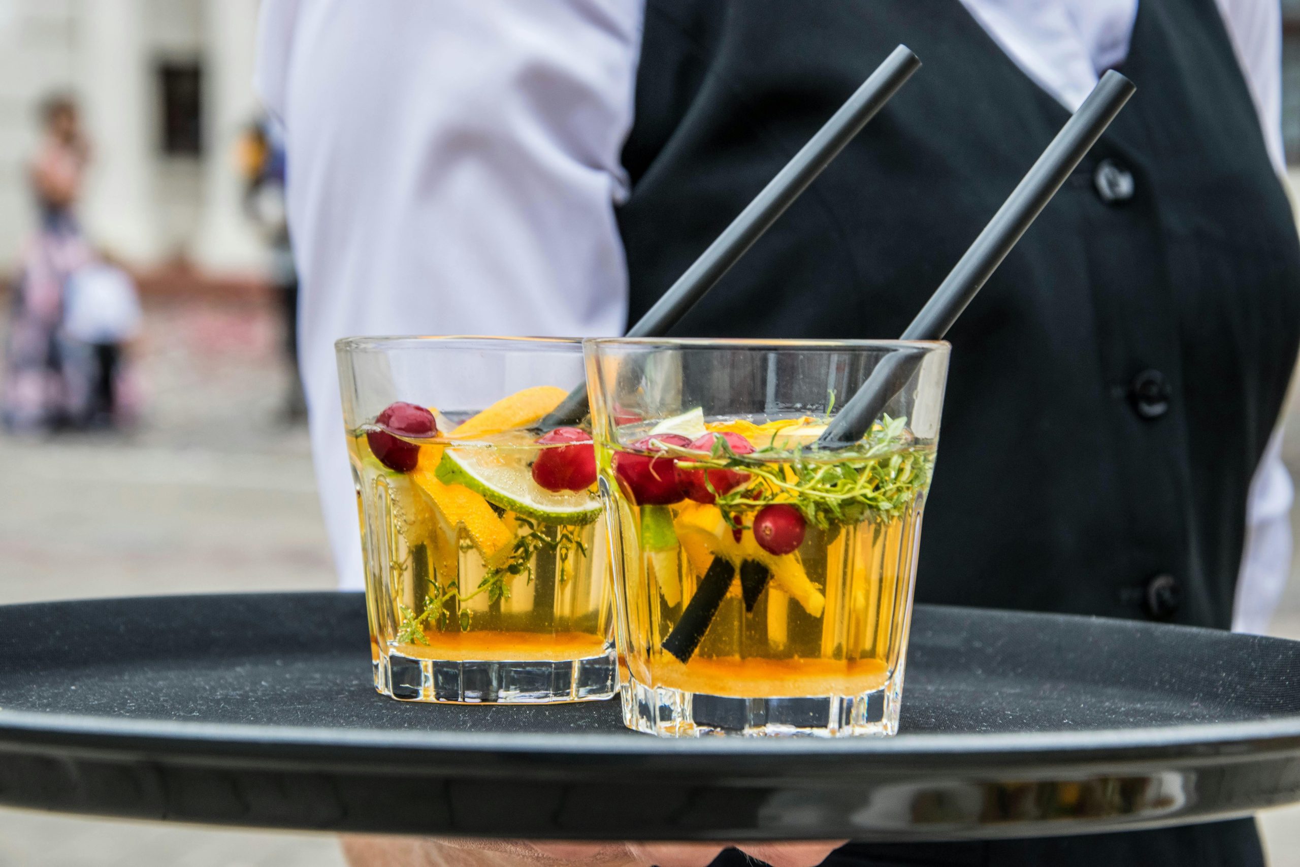 Serving drinks, service